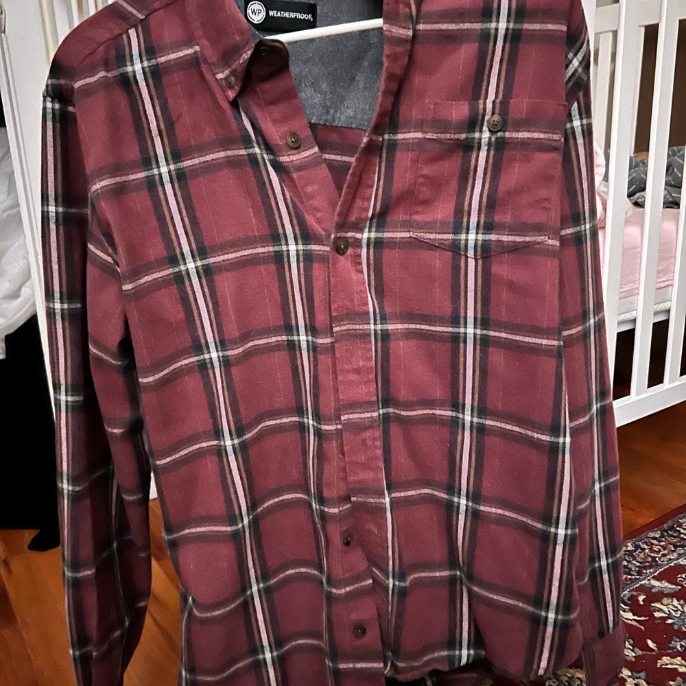 Weatherproof Gray Button-Up Shirt with Black Label
